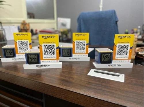 QR Code Stands-3